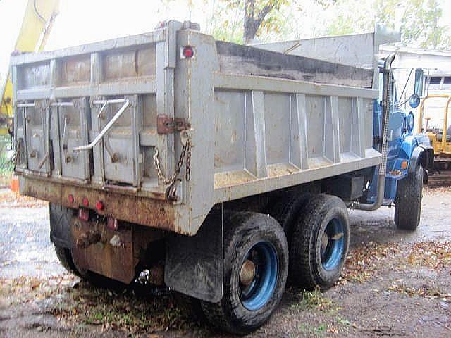 1994 FORD L8000 Reading Massachusetts Photo #0095469A