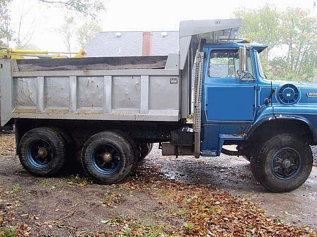 1994 FORD L8000 Reading Massachusetts Photo #0095469A