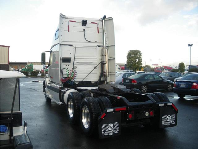 2006 VOLVO VNL64T670 Portland Oregon Photo #0095821A