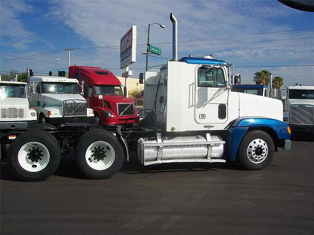 2001 FREIGHTLINER FLD12064ST Phoenix Arizona Photo #0095851A