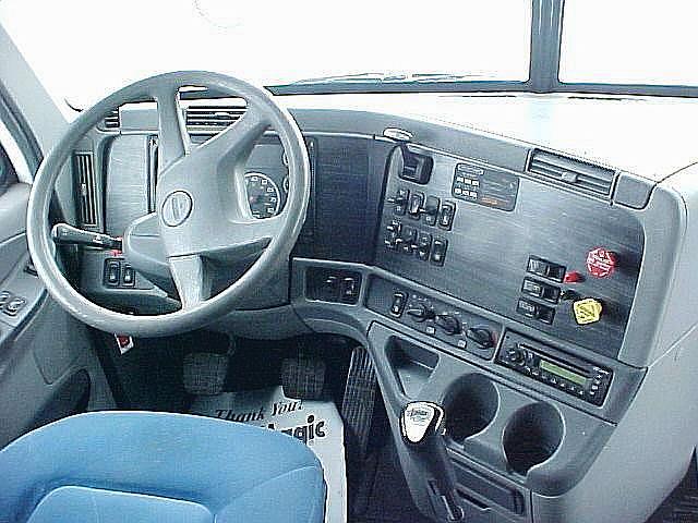 2007 FREIGHTLINER CL12064ST-COLUMBIA 120 Anderson Indiana Photo #0095913A