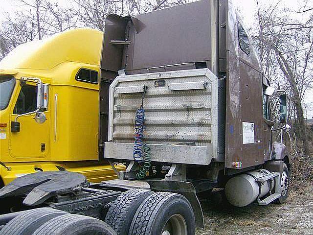 2002 FREIGHTLINER CL12064ST-COLUMBIA 120 General Atlanta Area Georgia Photo #0096599A