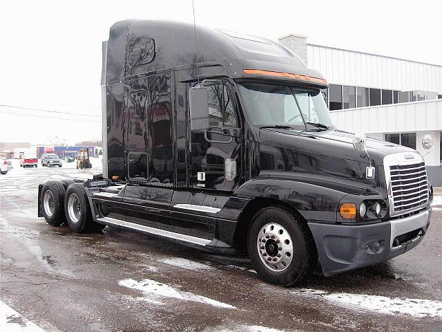 2006 FREIGHTLINER CST12064ST-CENTURY 120 Flint Michigan Photo #0097044A