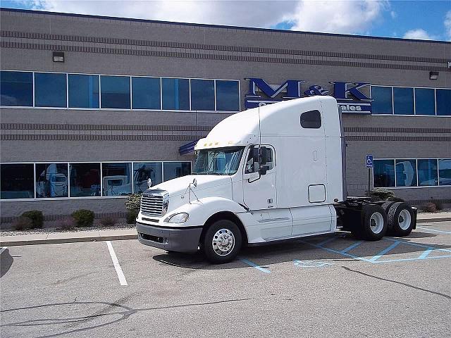 2007 FREIGHTLINER CL12064ST-COLUMBIA 120 Byron Center Michigan Photo #0097219A