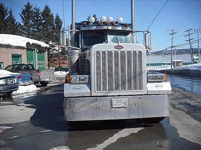 2005 PETERBILT 372 Blainville Quebec Canada Photo #0097469A