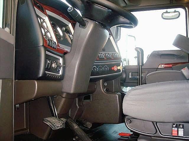 2009 KENWORTH T600 DENVER Colorado Photo #0097587A