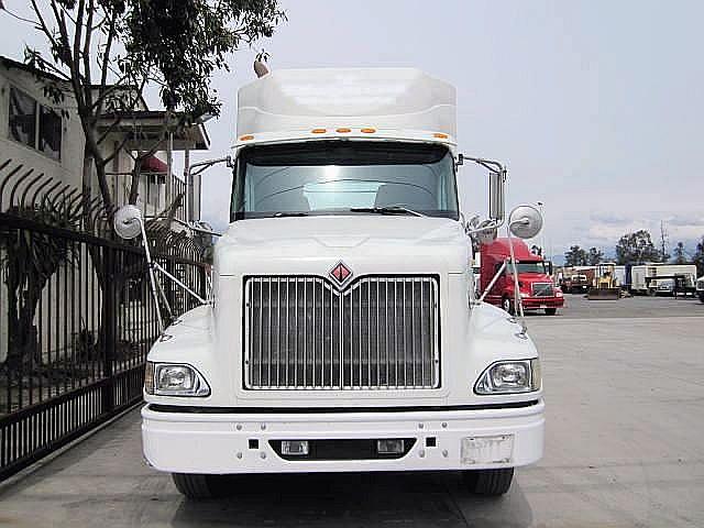 2002 INTERNATIONAL 9200i Fontana California Photo #0097606A