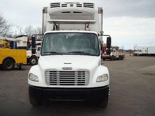 2005 FREIGHTLINER BUSINESS CLASS M2 106 Sebewaing Michigan Photo #0097668A