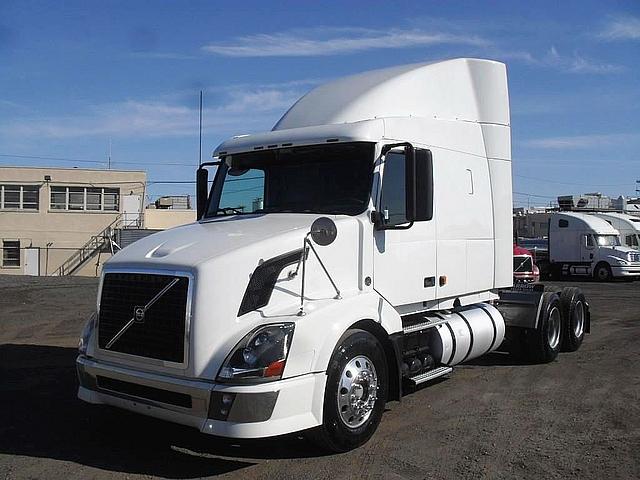 2007 VOLVO VNL64T630 Elizabeth New Jersey Photo #0098264A