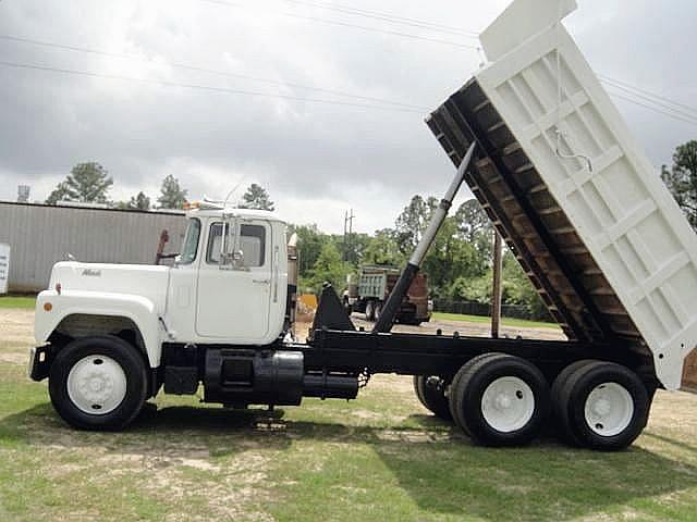 1989 MACK R686 GULFPORT Mississippi Photo #0098557A