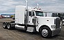 2008 PETERBILT 389.