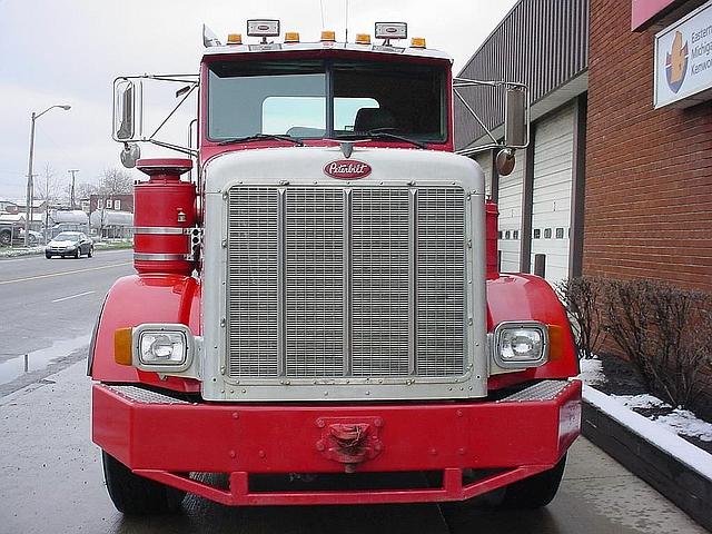 1992 PETERBILT 357 Dearborn Michigan Photo #0098855A