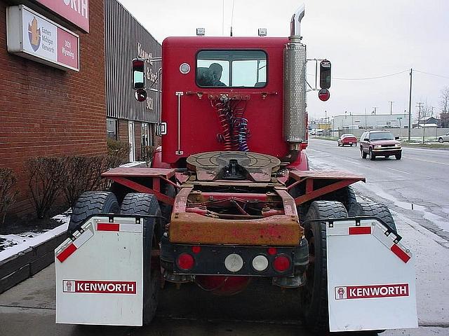 1992 PETERBILT 357 Dearborn Michigan Photo #0098855A