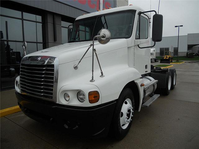 2005 FREIGHTLINER CST12064ST-CENTURY 120 Brunswick Ohio Photo #0099138A