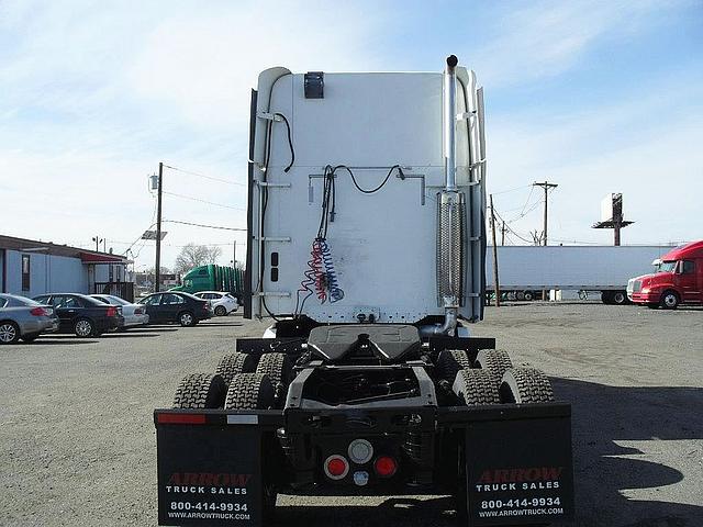 2006 FREIGHTLINER CL12064S - COLUMBIA 120 Elizabeth New Jersey Photo #0099270A