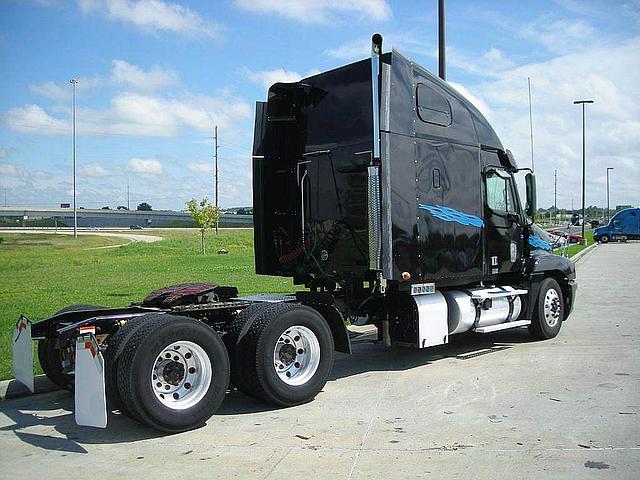 2008 FREIGHTLINER CST12064-CENTURY 120 Dubuque Iowa Photo #0099371A