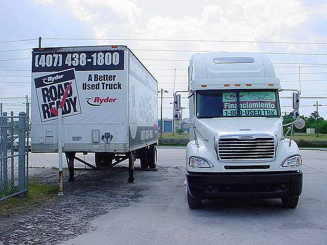 2004 FREIGHTLINER CL12064ST-COLUMBIA 120 Orlando Florida Photo #0099529A