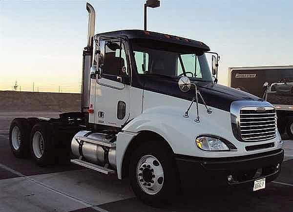 2003 FREIGHTLINER CL12064ST-COLUMBIA 120 North Las Vegas Nevada Photo #0099530A