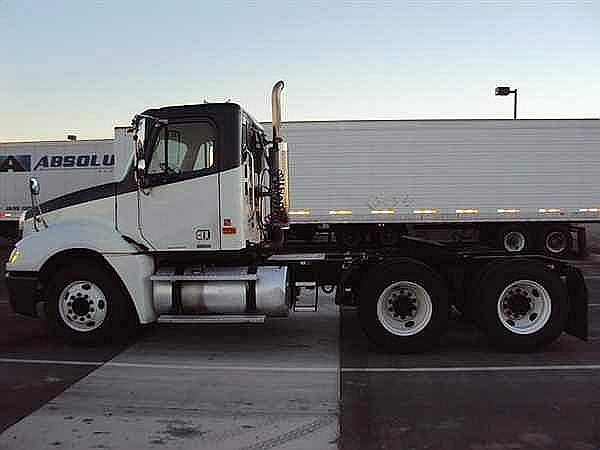 2003 FREIGHTLINER CL12064ST-COLUMBIA 120 North Las Vegas Nevada Photo #0099530A