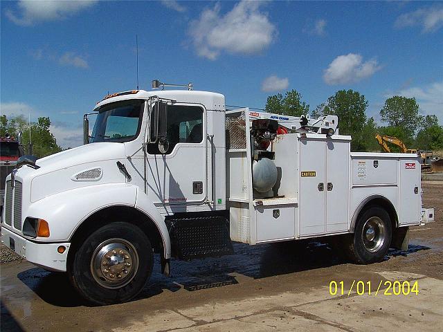 1997 KENWORTH T300 Lansing Kansas Photo #0099895A