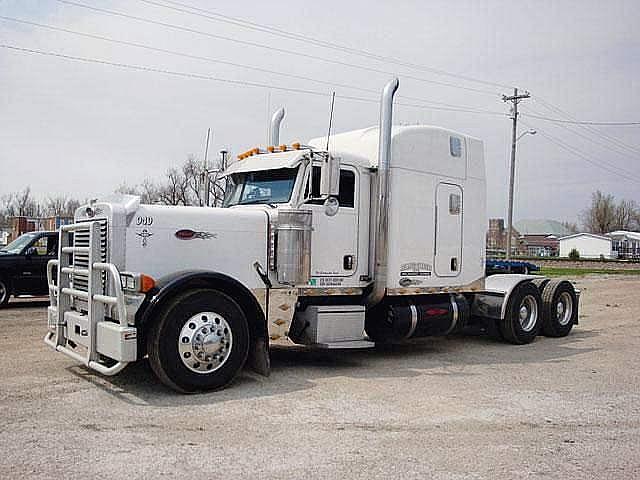 2005 PETERBILT 379 South Sioux City Nebraska Photo #0100017A