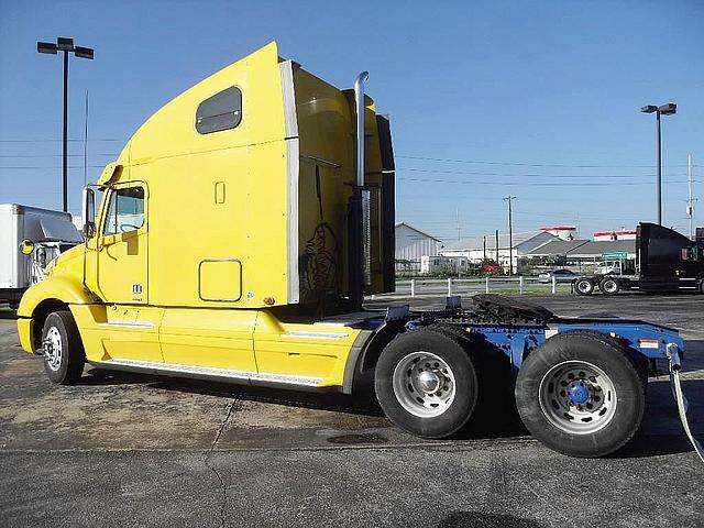 2006 FREIGHTLINER CL12064ST-COLUMBIA 120 Fort Wayne Indiana Photo #0100073A