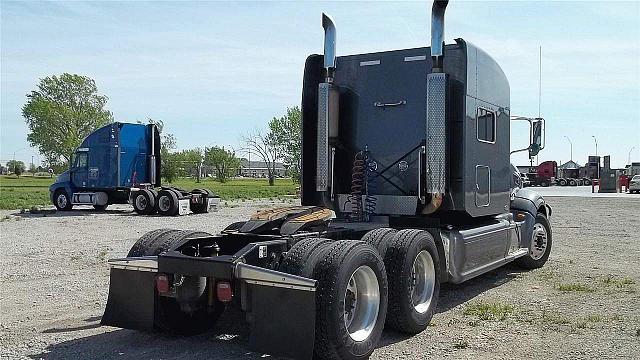 2009 PETERBILT 386 Norfolk Nebraska Photo #0100442A