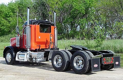 2002 PETERBILT 379 Lyons Nebraska Photo #0100677A