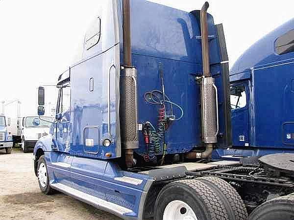 2005 FREIGHTLINER CL12064ST-COLUMBIA 120 Commerce City Colorado Photo #0100824A