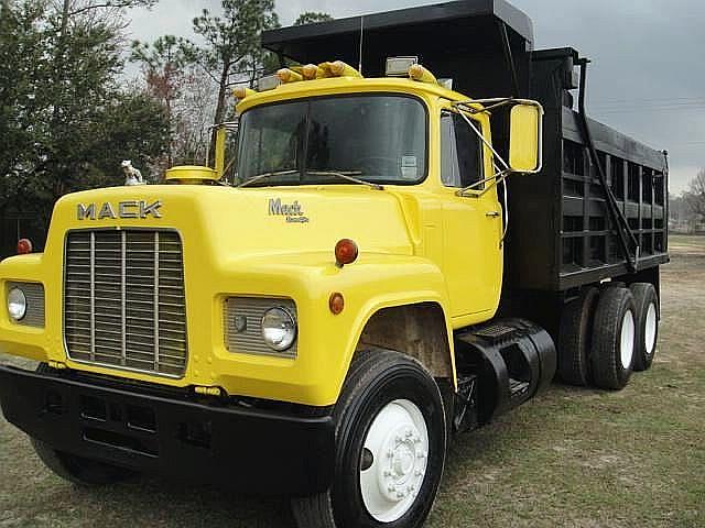 1988 MACK RD690ST GULFPORT Mississippi Photo #0101764A