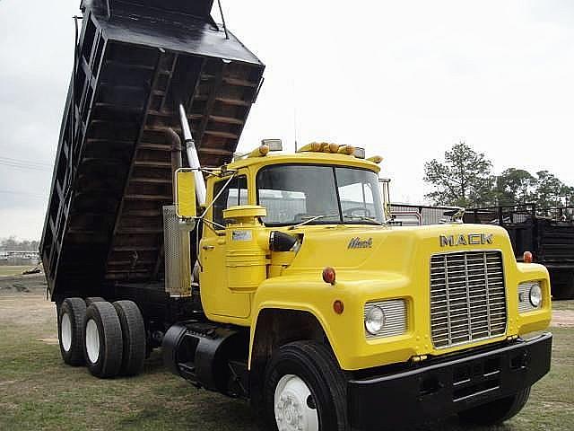 1988 MACK RD690ST GULFPORT Mississippi Photo #0101764A