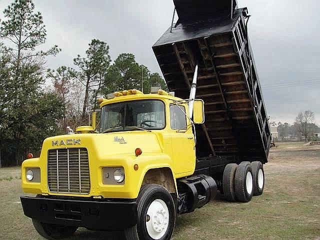 1988 MACK RD690ST GULFPORT Mississippi Photo #0101764A