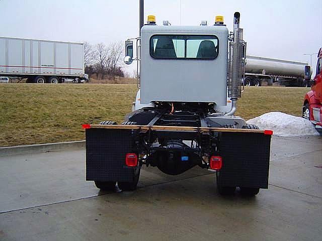 2011 PETERBILT 348 Bolingbrook Illinois Photo #0102111A