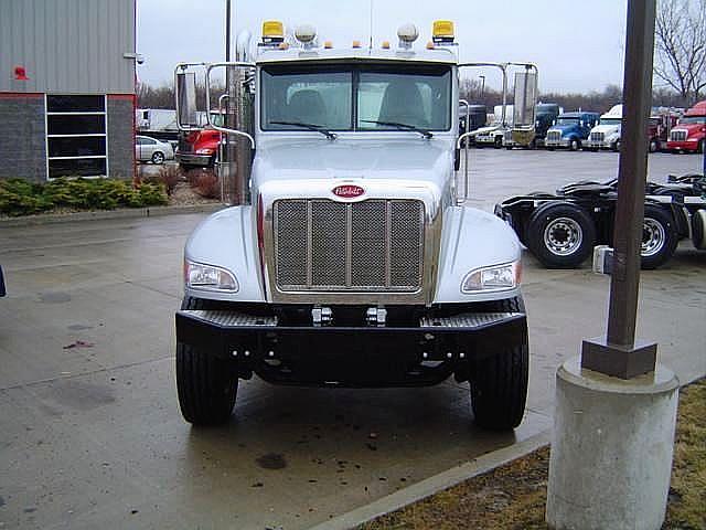 2011 PETERBILT 348 Bolingbrook Illinois Photo #0102111A