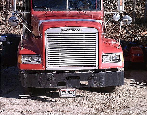 1995 FREIGHTLINER FLD11262 Oregonia Ohio Photo #0102211A