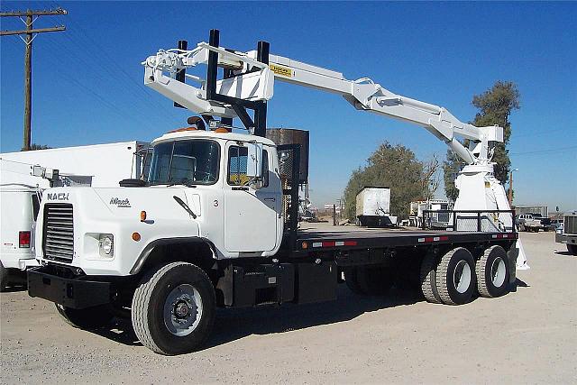 1995 MACK DM690S Rillito Arizona Photo #0102414A