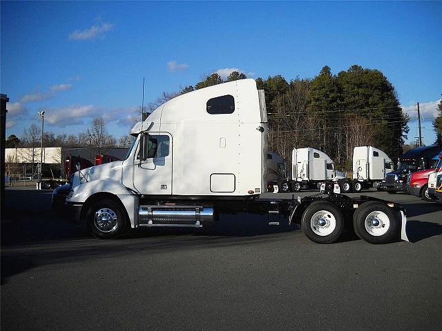 2007 FREIGHTLINER CL12064ST-COLUMBIA 120 CHARLOTTE North Carolina Photo #0102503A