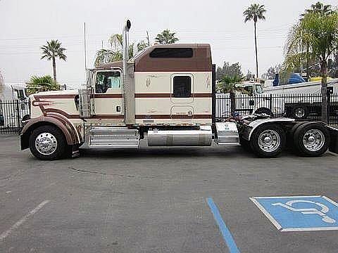 2008 KENWORTH W900L Fresno California Photo #0102615A