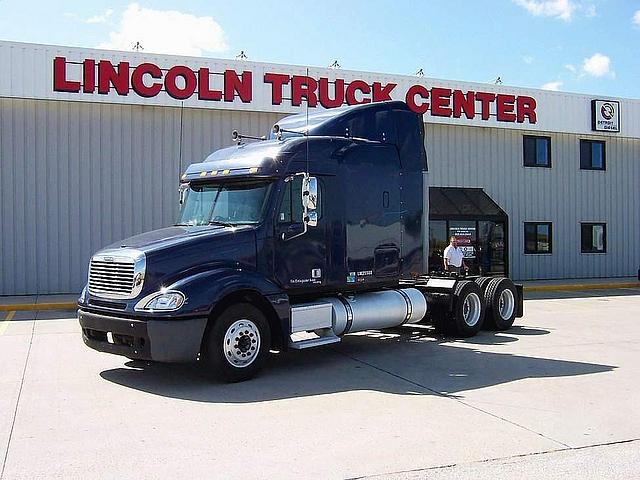 2004 FREIGHTLINER CL12064ST-COLUMBIA 120 Lincoln Nebraska Photo #0102715A