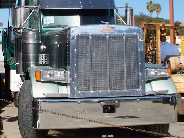 2000 PETERBILT 379EXHD Lompoc California Photo #0102925A