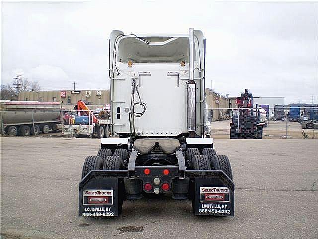 2004 FREIGHTLINER C12064ST-CENTURY 120 Mankato Minnesota Photo #0103015A