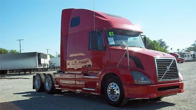 2007 VOLVO VNL64T670 Fontana California Photo #0103016A