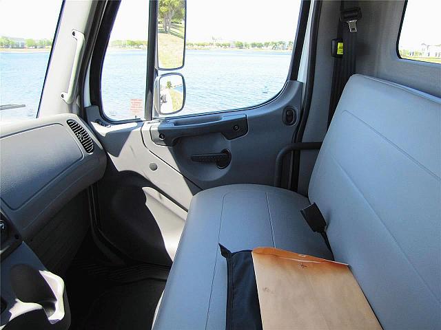 2012 FREIGHTLINER BUSINESS CLASS M2 106 Pompano Beach Florida Photo #0103457A