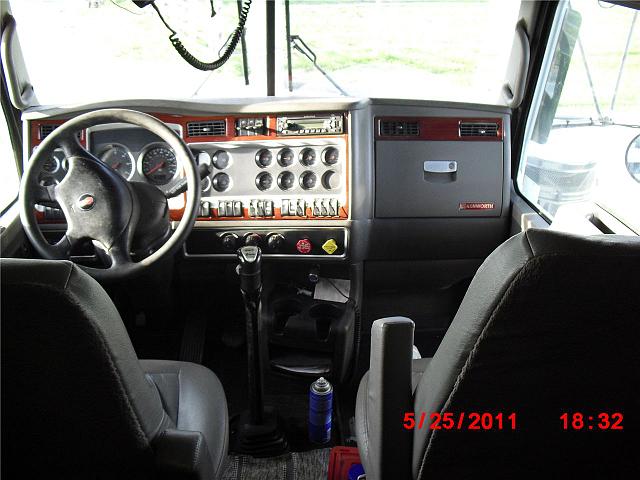 2006 KENWORTH T800 Winner South Dakota Photo #0103847A