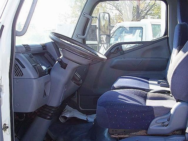 2005 MITSUBISHI FUSO FE180 Syracuse New York Photo #0104100A