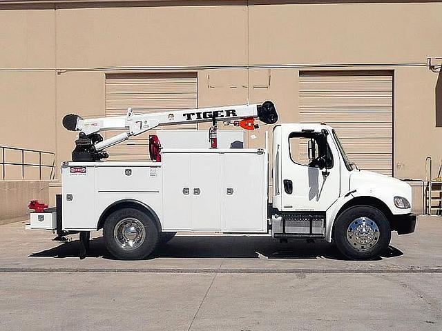 2003 FREIGHTLINER BUSINESS CLASS M2 106 Gilbert Arizona Photo #0104241A