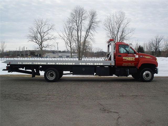 1999 GMC TOPKICK C6500 Edmore Michigan Photo #0104983A