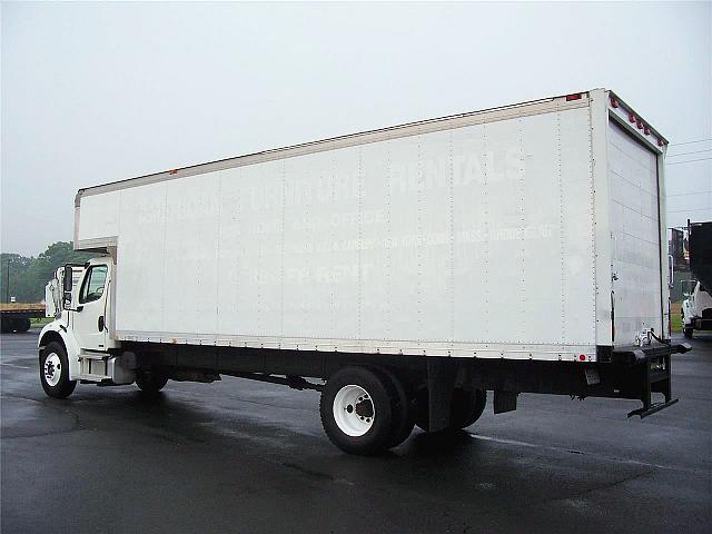 2004 FREIGHTLINER BUSINESS CLASS M2 106 New London North Carolina Photo #0105136A