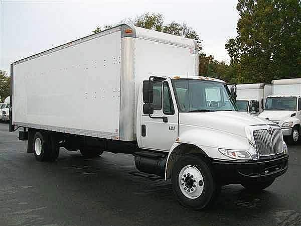 2005 INTERNATIONAL 4300 Springfield Massachusetts Photo #0105505A