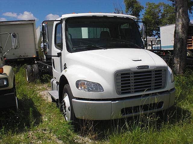 2005 FREIGHTLINER BUSINESS CLASS M2 106 Deland Florida Photo #0105966A